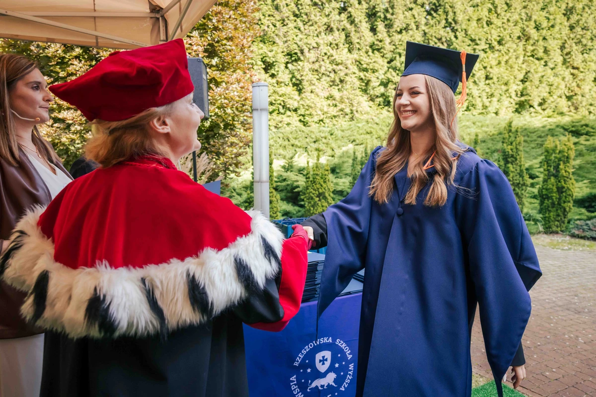 Graduacja 2026 w WSPiA 12