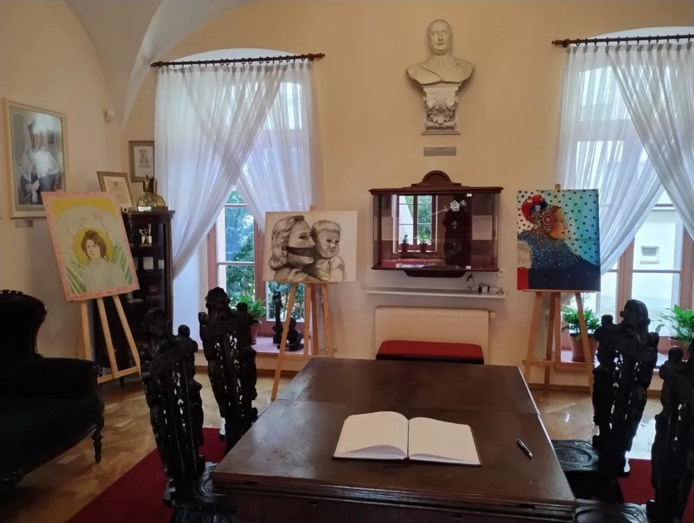 Plansze wystawy prezentowanej w ramach IV Dni Czeskich w Muzeum UO